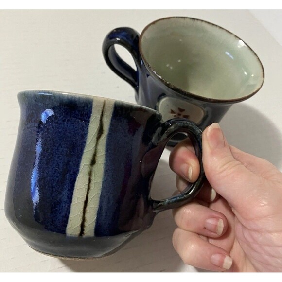 Two VNTG STONEWARE COBALT BLUE coffee MUGS VINTAGE STUDIO ART POTTERY stamped - Picture 8 of 16